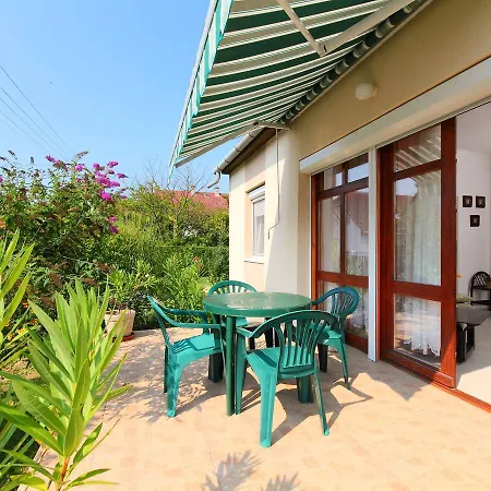 Holiday Balaton H333 度假居 Balatonmáriafürdő